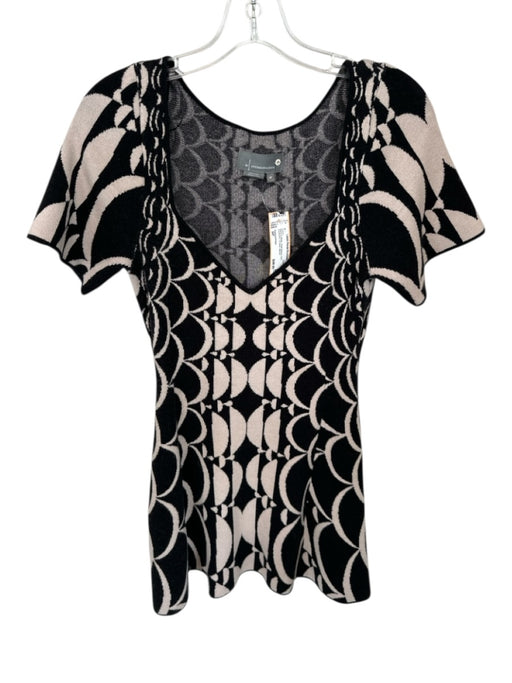 Anthropologie Size SP Black & White Short Sleeve Knit Geometric V Neck Dress Black & White / SP