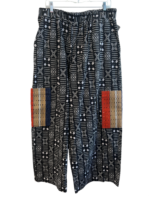 No Brand Size Est M Black & White No Fabric Tag Elastic Waist Aztec Print Pants Black & White / Est M