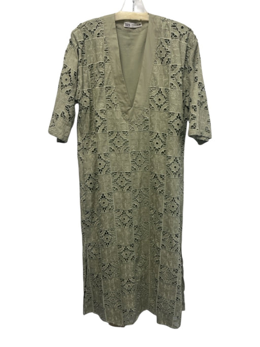 Zara Size M Light Green Polyester Blend 3/4 Sleeve Cut Outs Split Neck Dress Light Green / M