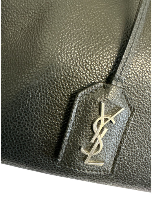 Saint Laurent Black Pebbled Leather Hand Strap Zip Close Studs Bag Black / M
