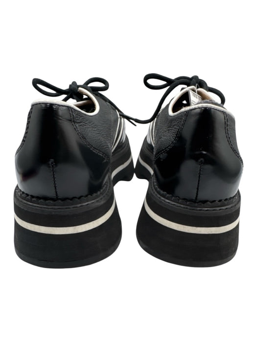 John Fluevog Shoe Size 10 Black & White Print Leather Platform Sole Detail Shoes Black & White Print / 10