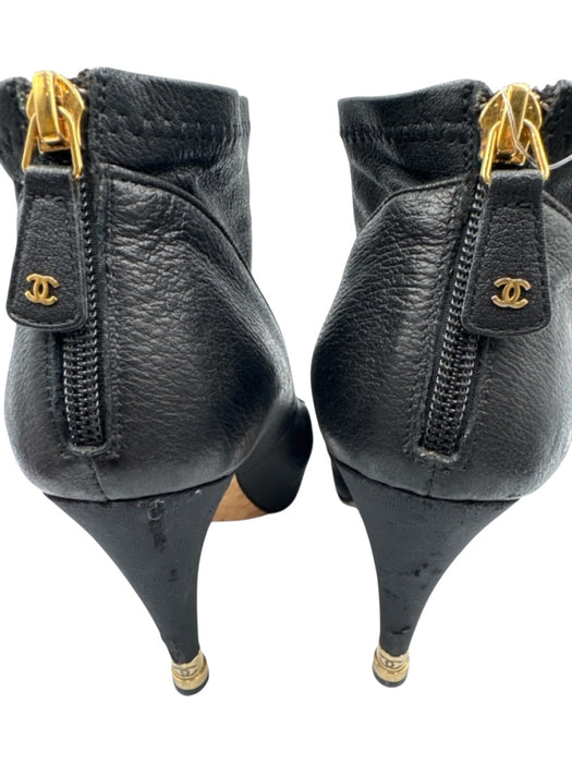 Chanel Shoe Size 38 Black Leather Gold Heel Stiletto Vintage Booties Black / 38