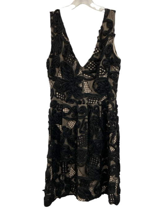 Lela Rose Size s / 4 Black & Nude Silk 3d Floral Detail Wide Straps V Neck Dress Black & Nude / s / 4