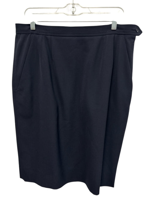 Yves Saint Laurent Rive Gauche Size 46 Navy Blue Wool Side Zip Pleated Skirt Navy Blue / 46