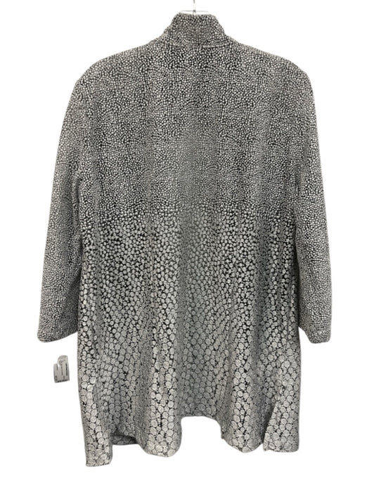 Connie Roberson Size L Silver Silk Open Front Metallic Top Silver / L