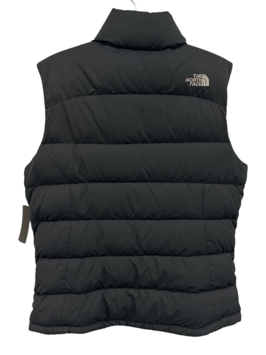 The North Face Size M Black Polyester Goose Down Puffer Sleevless ruffle Vest Black / M