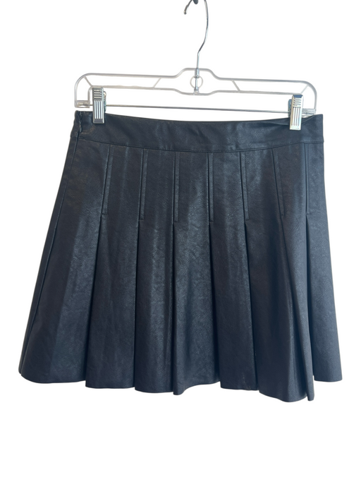 Aqua Size Medium Black Cotton & Polyurethane Pleats Side Zip Mini Skirt Black / Medium