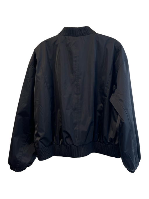 Athleta Size Medium Black Polyester Front Zip Ribbed Accent Zip Pocket Jacket Black / Medium