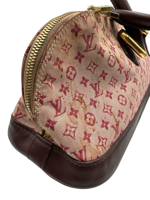 Louis Vuitton Red & Brown Leather Monogram Long Zip Close hand bag Bag Red & Brown / M