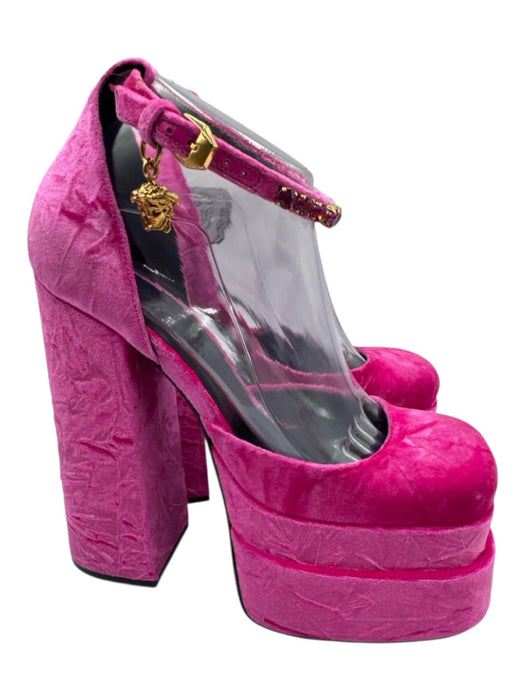 Versace Shoe Size 39 Pink Velvet Platform Square Toe Crystal Embellished Pumps Pink / 39