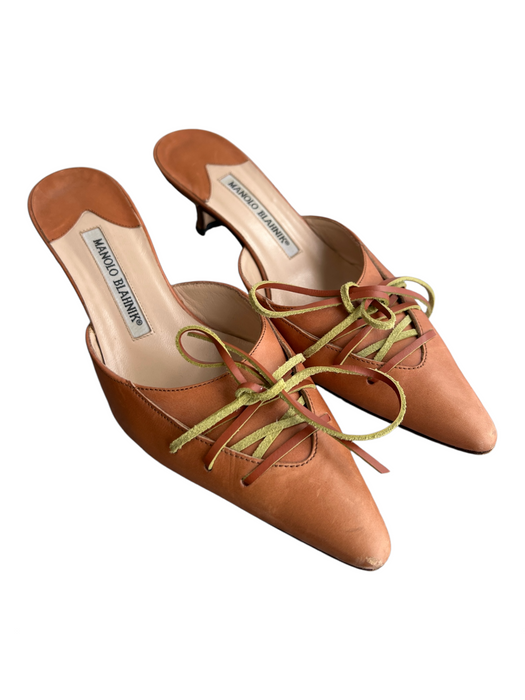 Manolo Blahnik Shoe Size 36.5 Light Brown Leather Pointed Toe Kitten Heel Shoes Light Brown / 36.5