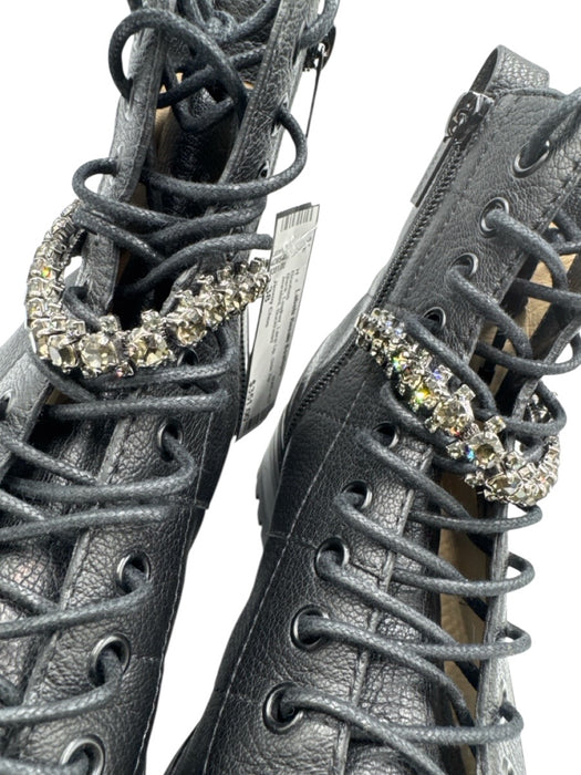 Valentino Garavani Shoe Size 38.5 Black Leather Gold Studs Combat Booties Black / 38.5