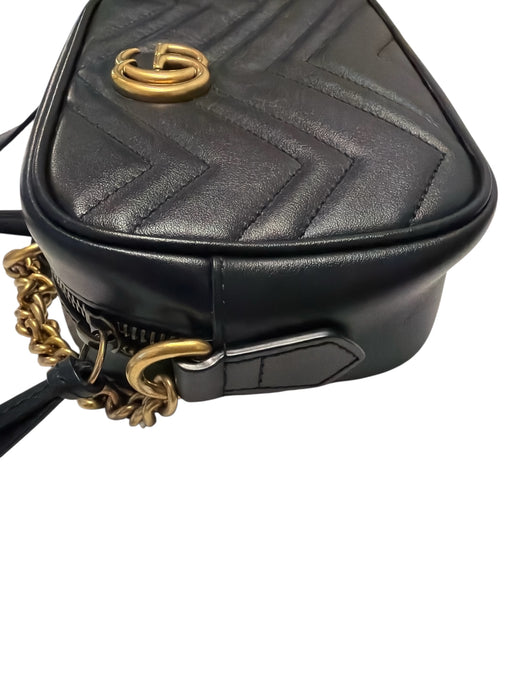 Gucci Black & Gold Leather Matelasse Chain Strap Crossbody Bag Black & Gold / S