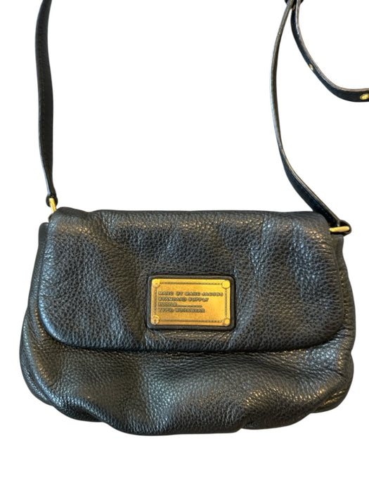 Marc Jacobs Black & Gold Leather Pebbled Magnetic Close Crossbody Bag Black & Gold / S