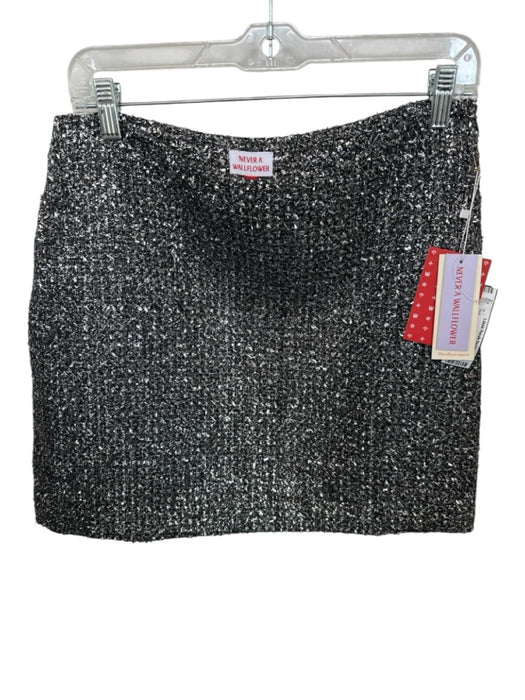 Never a Wallflower Size S Silver & Black Polyester Metallic Textured Skirt Silver & Black / S