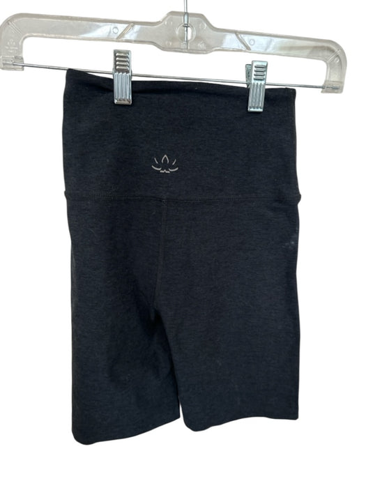 Beyond Yoga Size XS Black High Waist Heathered Bike Shorts Athletic Shorts Black / XS