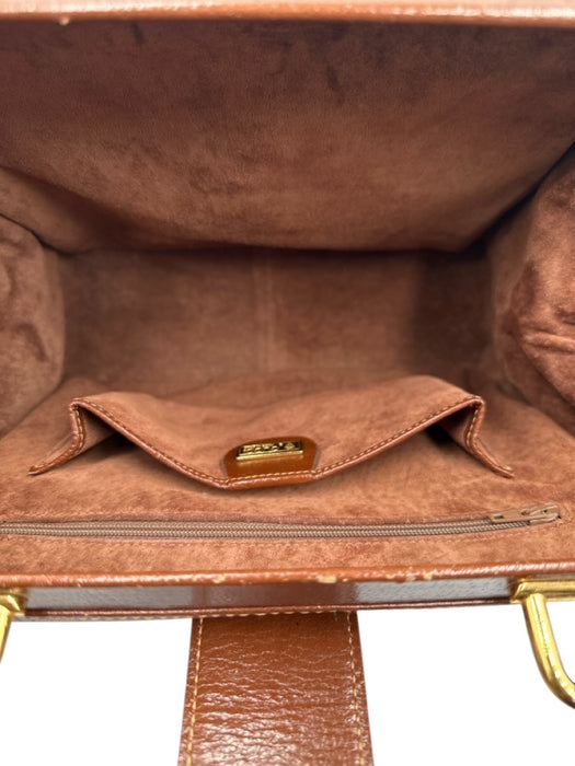 Gucci Brown Leather Bamboo Handle Gold Hardware Turnlock Purse Brown / M