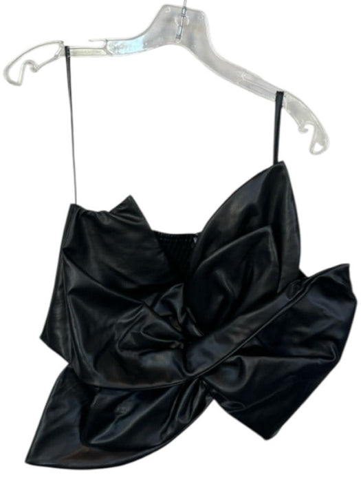 Strut & Bolt Size L Black Vegan Leather One Shoulder Flower Cropped Top Black / L
