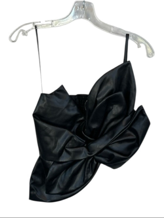 Strut & Bolt Size S Black Vegan Leather One Shoulder Flower Cropped Top Black / S