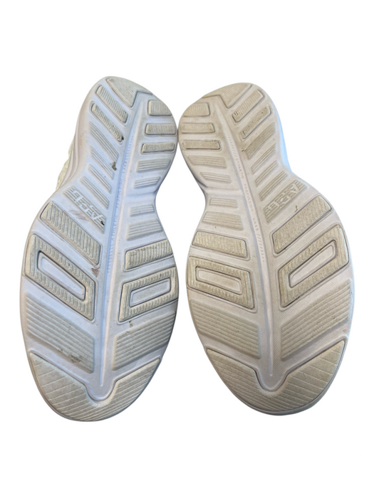 APL Shoe Size 5 White Fabric Lace Up Round Toe Sneaker Shoes White / 5