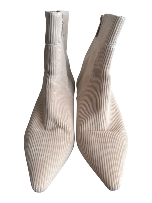 Stuart Weitzman Shoe Size 9 Winter White Corduroy Pointed Toe Side Zip Booties Winter White / 9