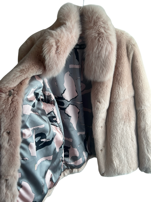Peri Luxe Size Small Pale Pink Rex Rabbit Clip Close Pockets Jacket Pale Pink / Small