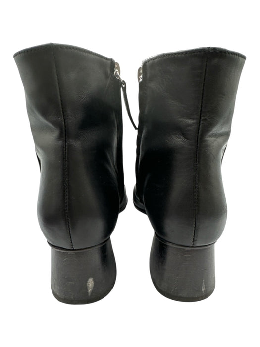 freda salvador Shoe Size 9 Black Leather Upper Side Zip Pointed Toe Booties Black / 9
