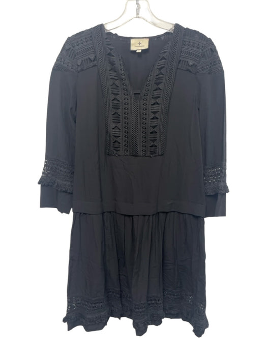 Tuckernuck Size XS Black Rayon Long Sleeve Lace Detail V Neck Fringe Hem Dress — Labels Resale Boutique