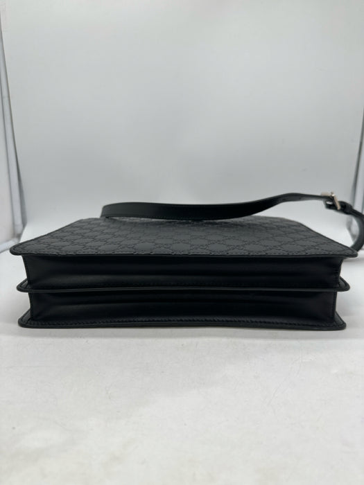 Gucci Black Leather Guccissima embossed Zip Top Messenger Bag