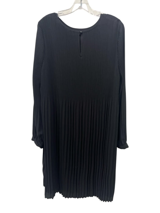 T Tahari Size XL Black Polyester Long Sleeve Accordion Dress Black / XL