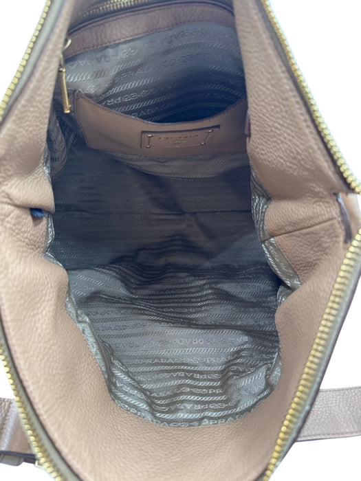 Prada Beige & Gold Grain Leather Zip Close Logo Shoulder Strap Side Zip Bag Beige & Gold / Medium