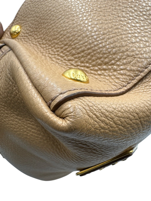 Prada Beige & Gold Grain Leather Zip Close Logo Shoulder Strap Side Zip Bag Beige & Gold / Medium