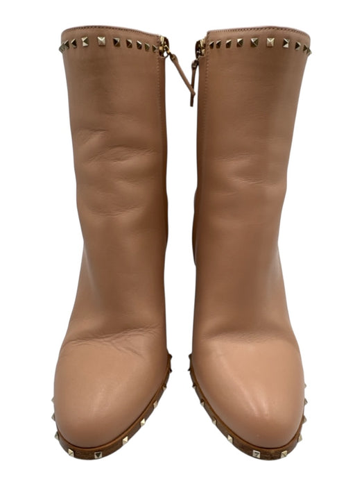 Valentino Garavani Shoe Size 37.5 Beige Pink Leather Upper Rockstud Trim Boots Beige Pink / 37.5