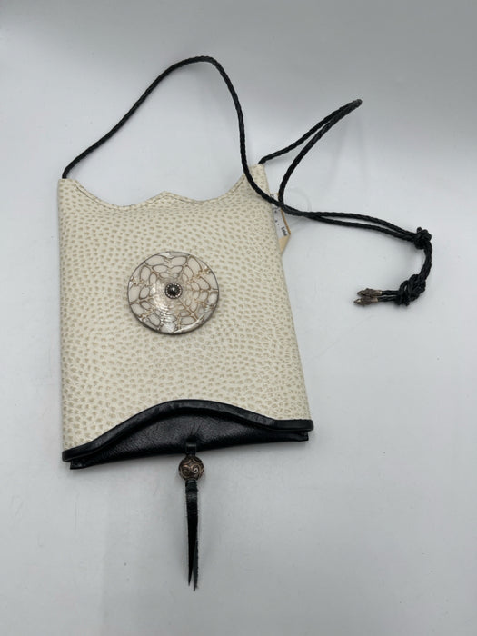 Artist/Proof Cream & Black Leather Braided embossed Crossbody Bag