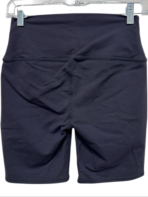 Alo Size Medium Black Elastic Waist Biker Shorts Black / Medium