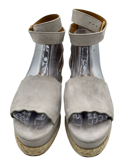 Chloe Shoe Size 37 Gray & Tan Suede Raffia Base Platform Scallop Detail Sandals Gray & Tan / 37