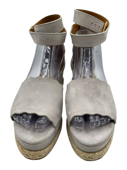 Chloe Shoe Size 37 Gray & Tan Suede Raffia Base Platform Scallop Detail Sandals Gray & Tan / 37
