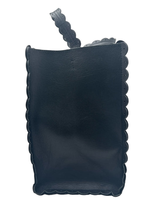 Furla Black Leather Scalloped Two Handles Tote Bag Black / M
