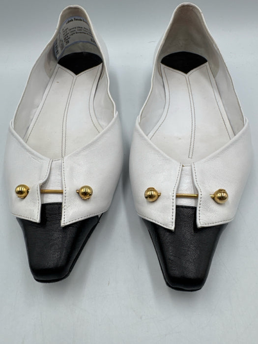 Chanel Shoe Size 39 Black & White Leather Upper Gold Tone Details Flat Pumps