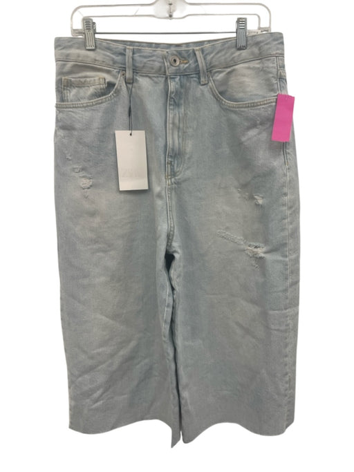 Zara Size 6 Light Wash Cotton Denim High Rise Distressed Below knee Shorts Light Wash / 6