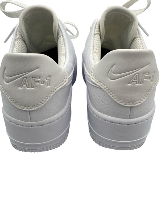 Nike Shoe Size 7 White Leather Round Toe Perforated Lace Up Low Top Sneakers White / 7