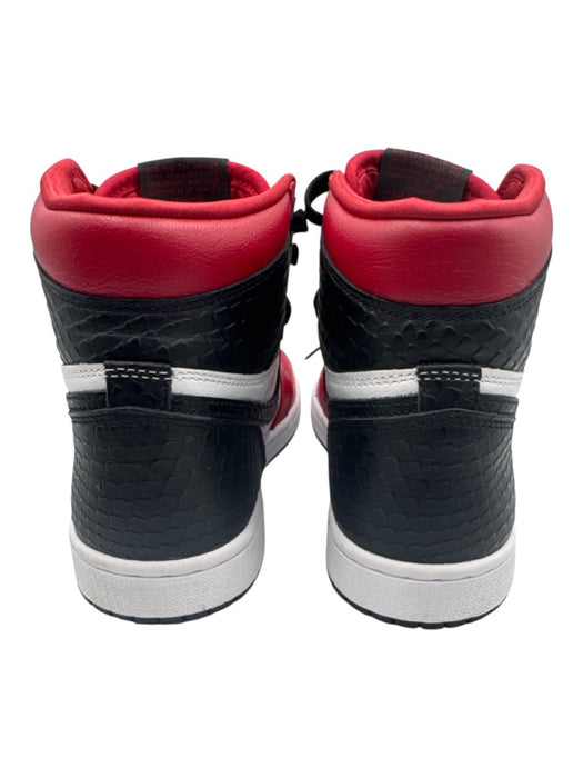 Nike Shoe Size 7.5 Red, White & Black Leather Perforated Color Block Sneakers Red, White & Black / 7.5