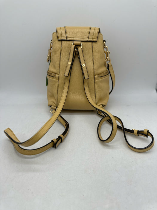 See By Chloe Yellow Beige Leather Gold Tone Hardware Zipper Detail Tassel Bag