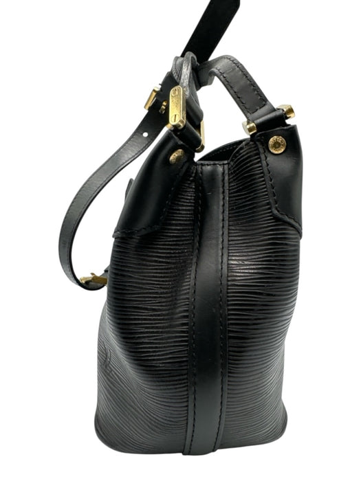 Louis Vuitton Black Leather Grained Gold Hardware Shoulder Adjustable Strap Bag Black / Small