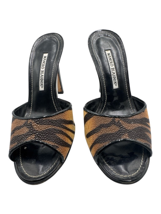 Manolo Blahnik Shoe Size 37 Black Leather Platform Tiger Print Mules Shoes Black / 37