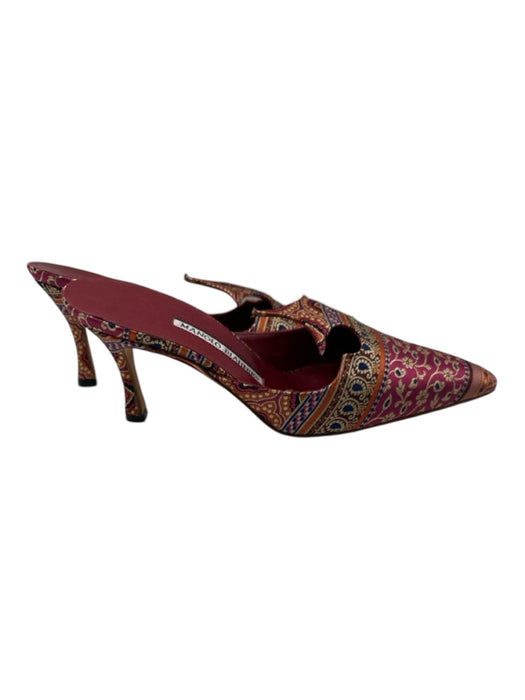 Manolo Blahnik Shoe Size 37.5 Red, Orange & Navy Silk Brocade Pointed Toe Mules Red, Orange & Navy / 37.5