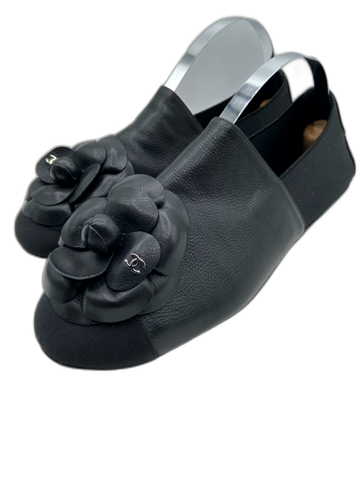 Chanel Shoe Size 38 Black Leather Camellia Dustbag Inc. Flats Black / 38