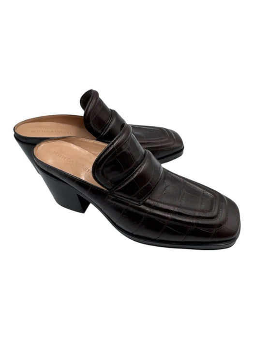 Bottega Veneta Shoe Size 36 Dark Brown Embossed Leather Square Toe Slip On Mules Dark Brown / 36