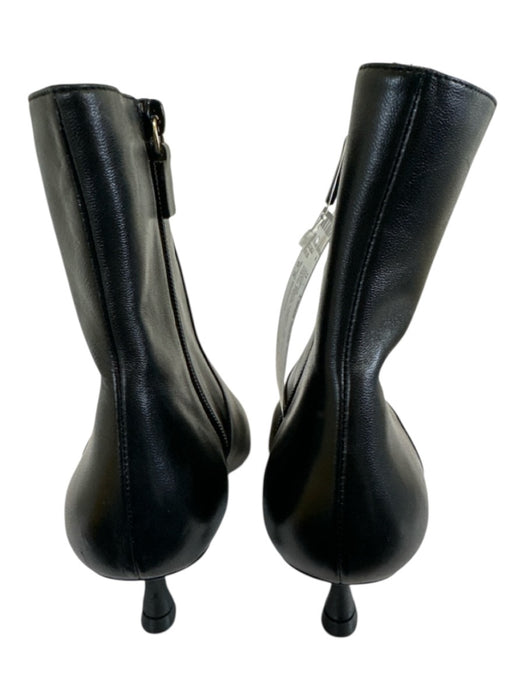 Stuart Weitzman Shoe Size 6.5 Black Leather Pointed Toe Ankle Booties Black / 6.5