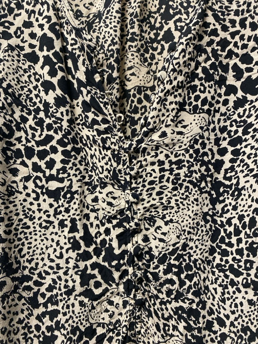 Rebecca Taylor Size 4 Tan & black Silk Animal Print 3/4 Button Long Sleeve Top Tan & black / 4